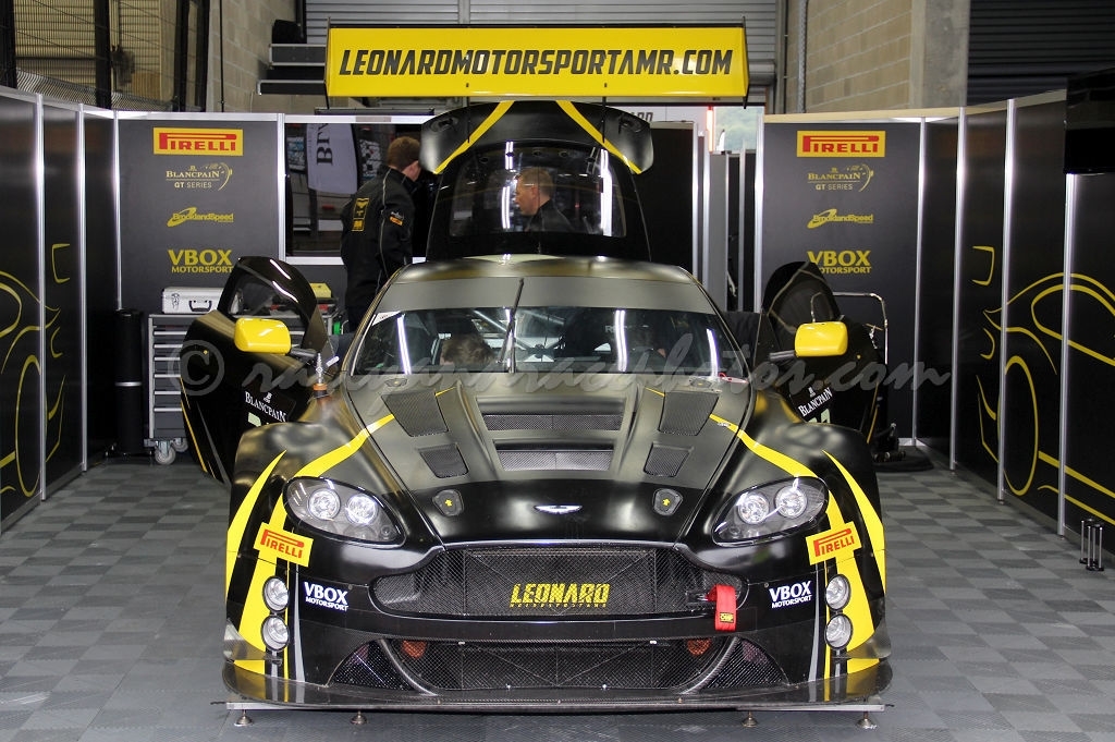 tin Vantage GT3, Leonard Motorsport AMR